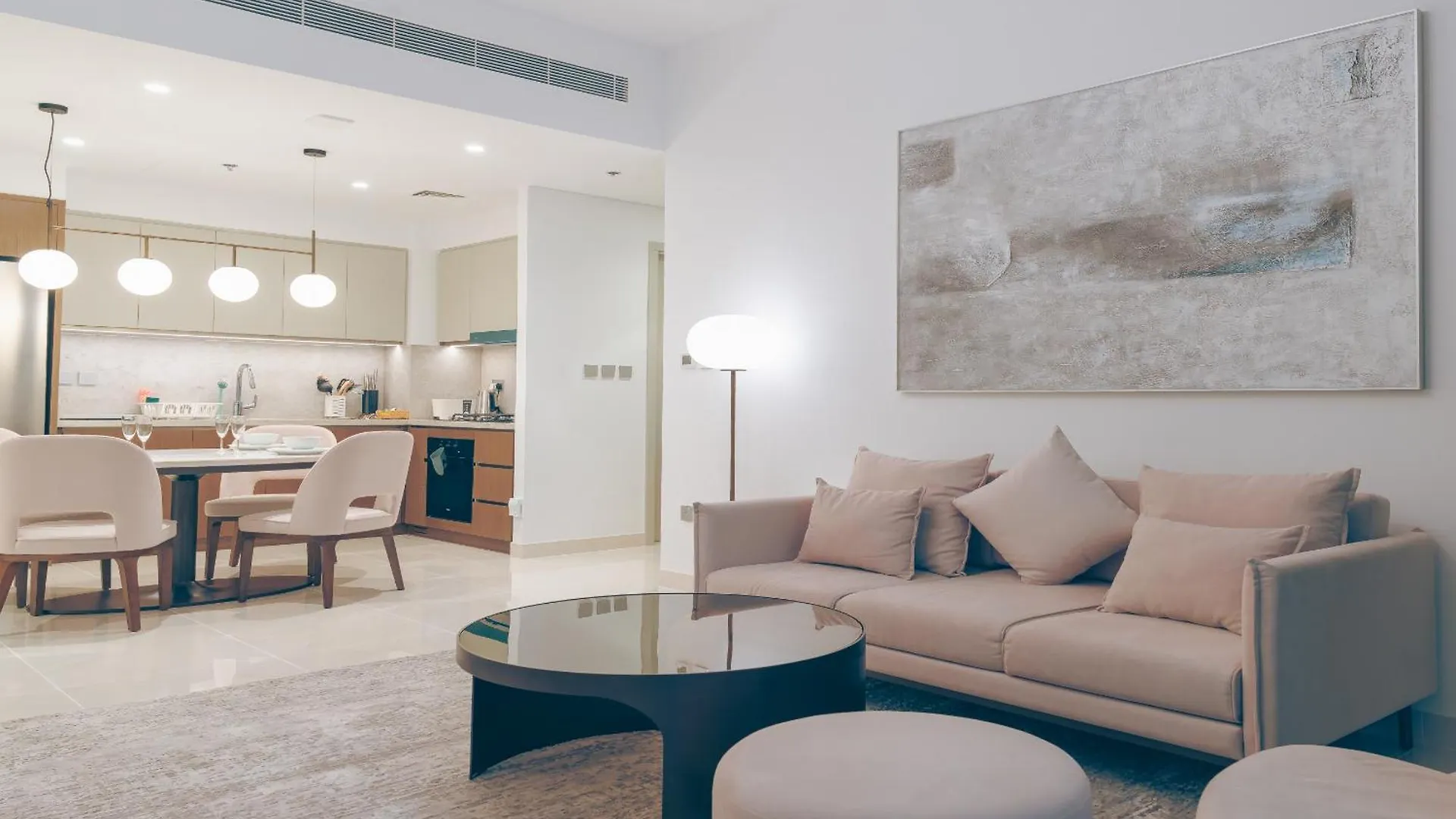 Your Stay Apartments Luxury Beachfront Living Dubaj