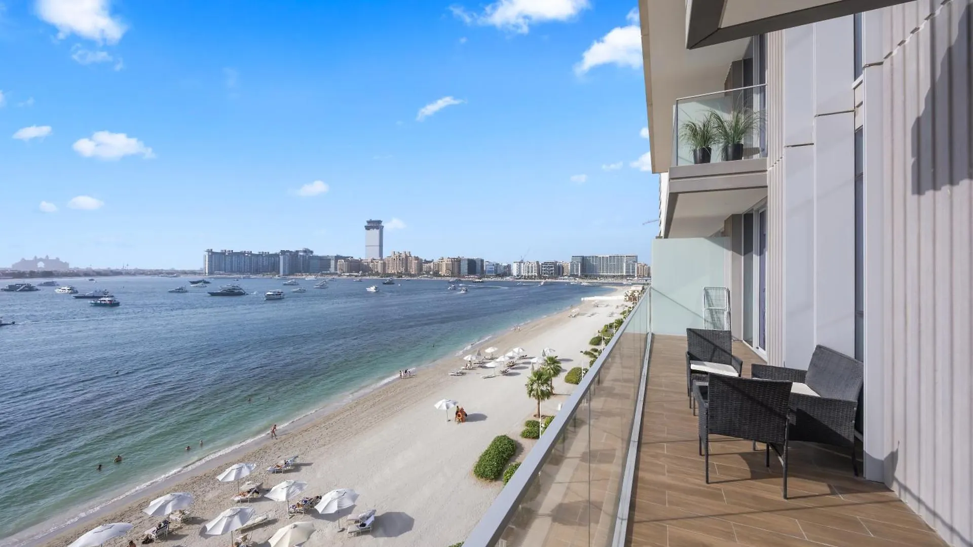 Your Stay Apartments Luxury Beachfront Living Dubaj
